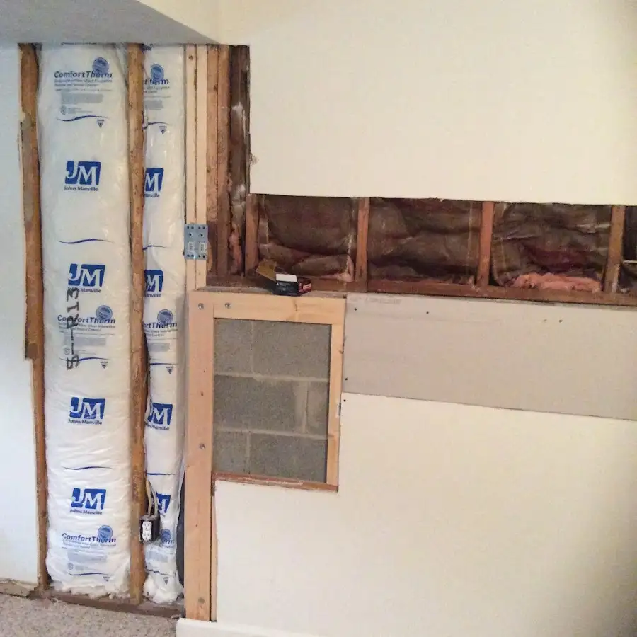 Wall insulation replacement during Structural Drying in Pinson